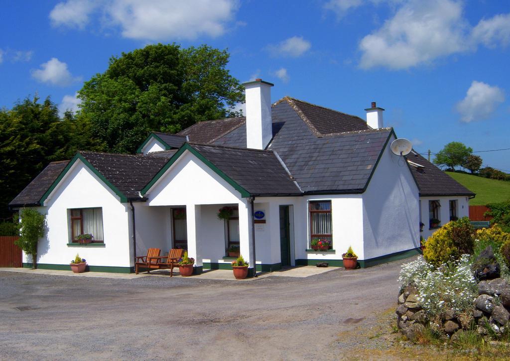 Valley Lodge Room Only Guest House Claremorris Extérieur photo